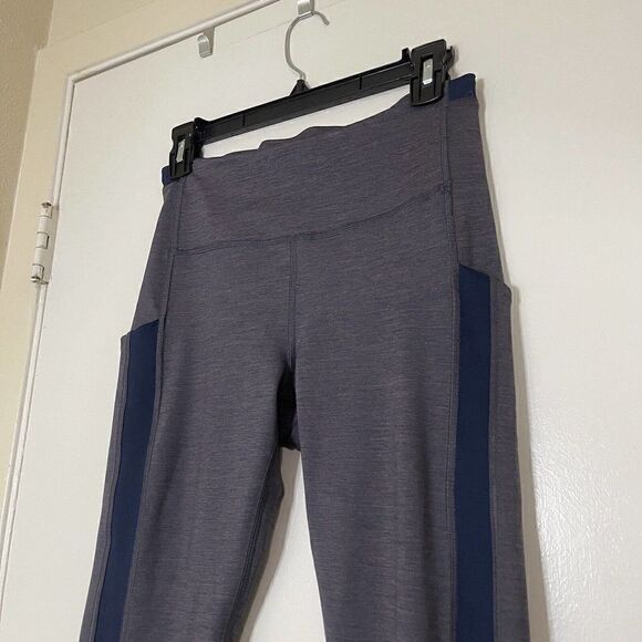 ATHLETA ultimate stash pocket 7/8 purple navy leggings size Small - Picture 2 of 6